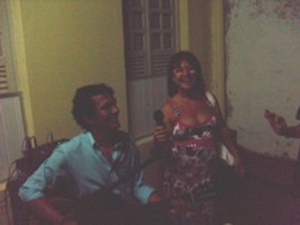 cantando