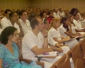 pessoas no auditório